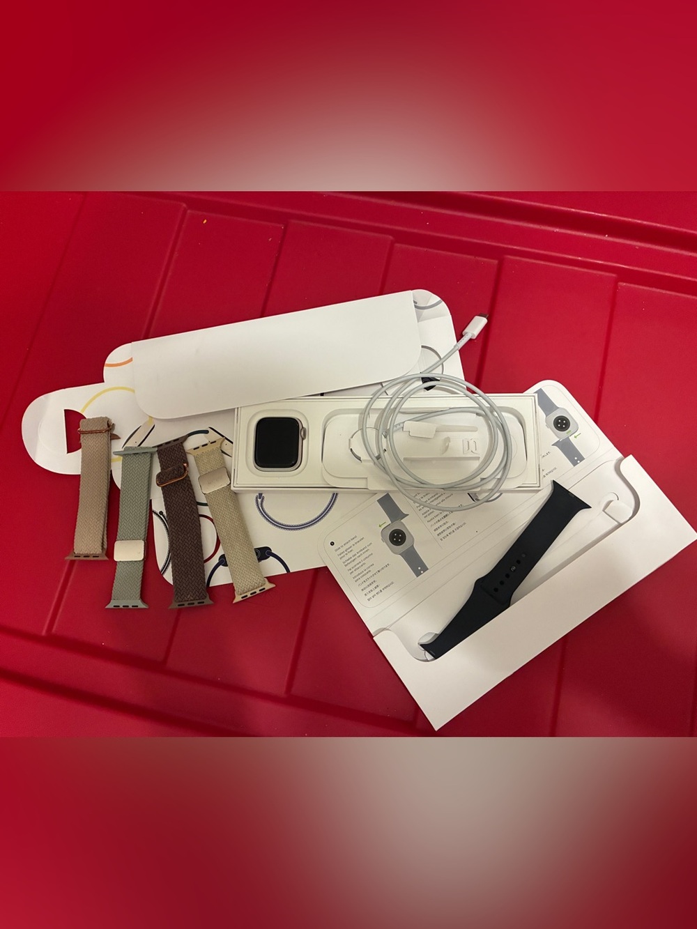 Apple Series 9 iwatch with Loads of Accessories!!! - Picture 13 of 13